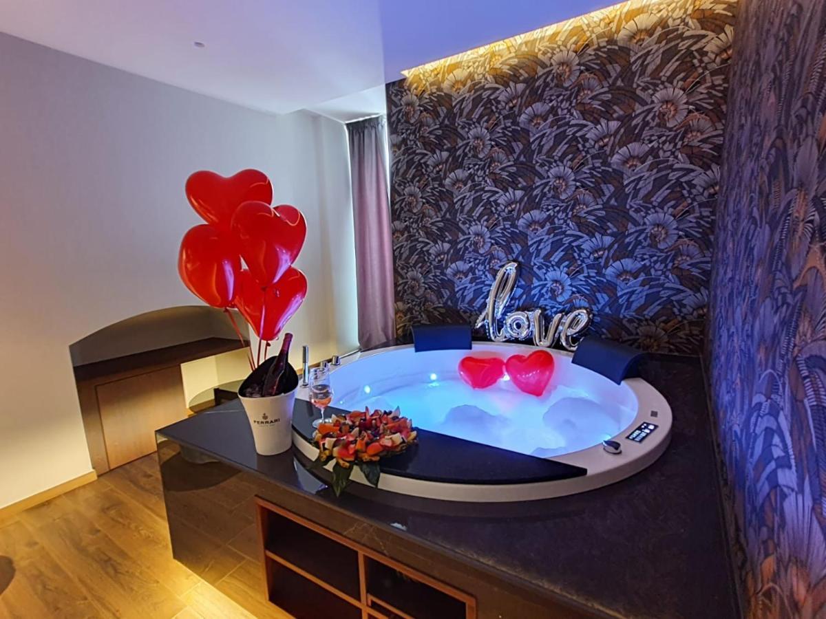 Corte Trento - Exclusive Rooms Битонто Экстерьер фото